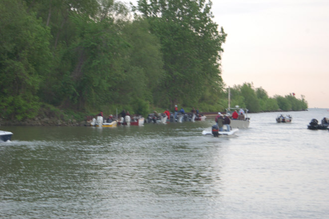 1E3DD806-C380-4522-BBEF-D9815A200011