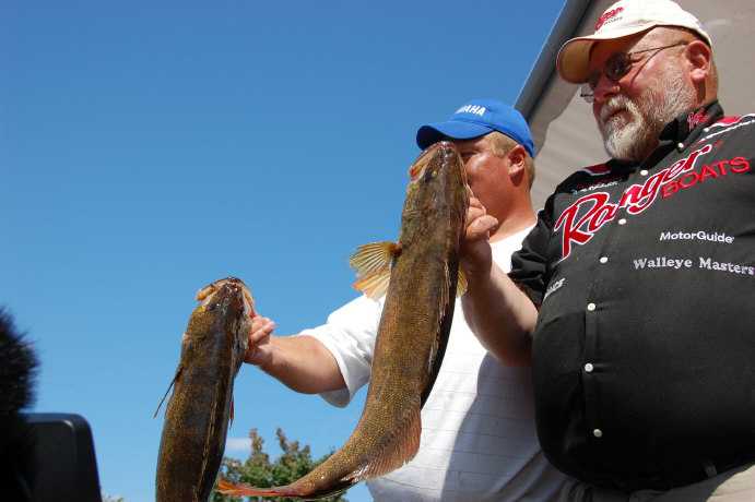 1E59CE71-301C-4A70-8BFF-EA2F1FE0FF4B