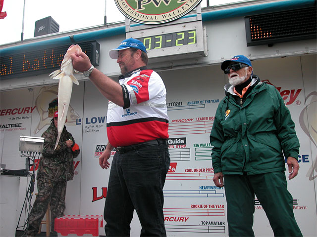 1E5A0736-D83B-438C-9F54-9A6B363EF980