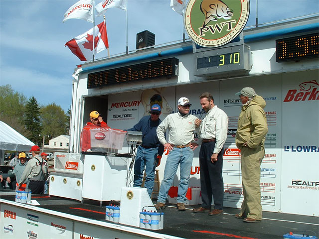 1E7C7D55-4C83-4E31-9366-DDFB66D08F20