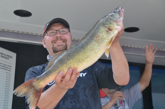 1E9A5337-3E41-4811-A9C1-AC8C1E2DE76A