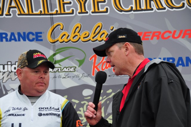 1E9E7345-3E6A-4EAC-9629-FD30B676B105