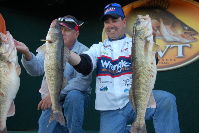 1EDFEBAE-48EB-45D4-AAC9-3EBA2E0AB4E1