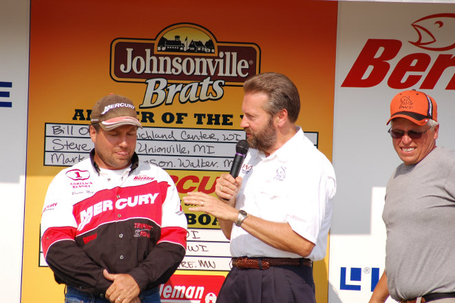 1F05D391-1D0B-4451-B8DA-F0743A2CCD3D