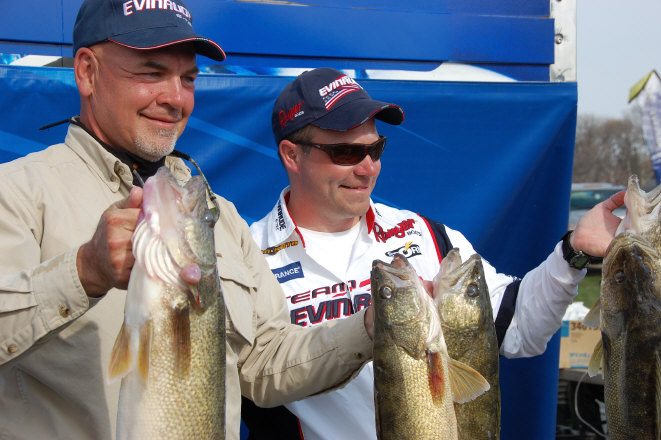 1F162027-9E90-472E-BCF2-CEF3BA871D4F