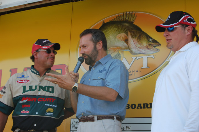 1F6CA2B7-B2F7-46F7-A190-2069B3665C5F