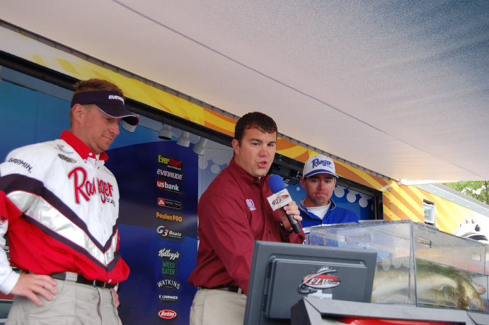 1F6FA4E9-DC96-4BE0-85E9-F1FFCFD13DBF