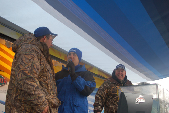 1F9B30DA-80A1-4C45-BDA4-5A2FD729E294