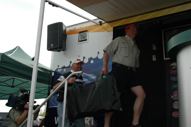 1FCCFF5B-2A22-4774-AFE9-BC8D79D442E3