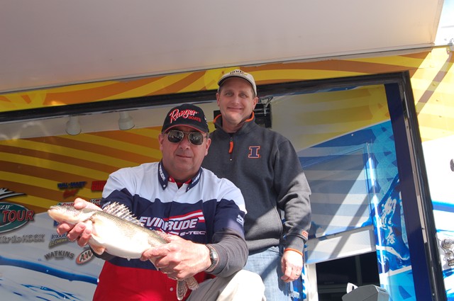 1FD78310-38C2-476D-A90E-50C9AD839A04