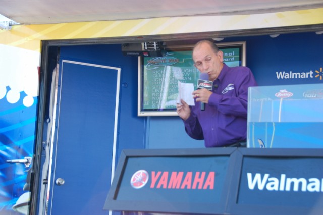 1FE0B94B-ADF3-4813-9995-E883B8A2E8CE