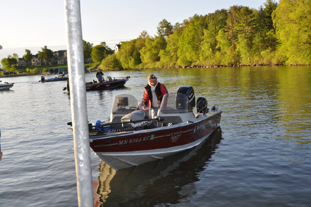 10065B54-617D-493D-8E96-323291502109