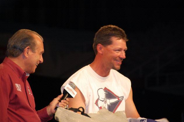 22A98DF0-0FEA-4FA4-BD49-010E3BDAE45C