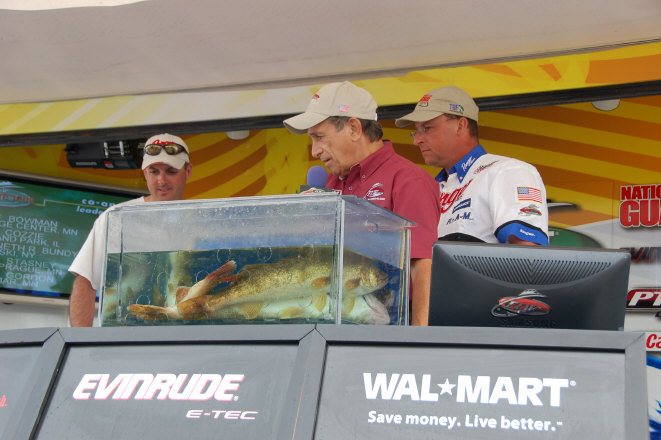 A5A0ACEF-089D-455A-AEF1-F6BB5036B0AF