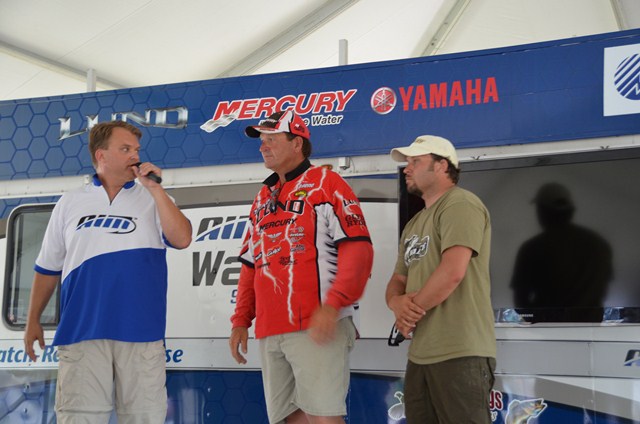 2007EF00-9E38-4207-B2D4-0F3CD545CEA5