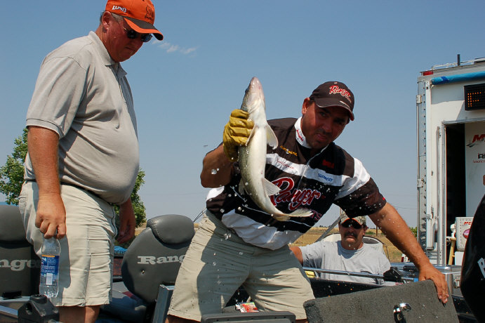 200C22FE-0C76-46AB-8B6D-8A14AB7F6460