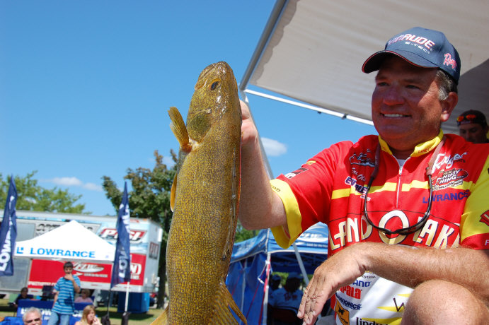 2036659E-1FEA-477F-A55E-C8F6BF8138B9