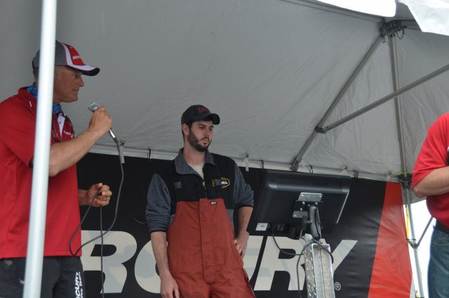 2045C59A-9CC0-4FCE-BEF2-A904298F2C2A