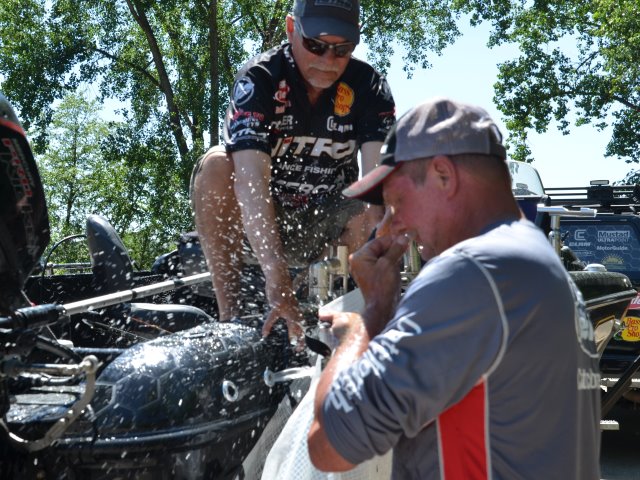 2068A1D0-E3A7-447A-8805-4091F3984AA7