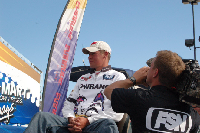 20720D6D-5B4C-482C-A0AF-BAE9CA677B57