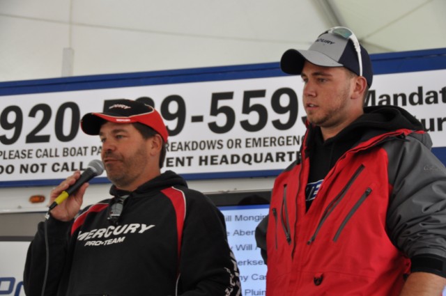 209706EF-C002-425A-8456-3CC6383BFA71