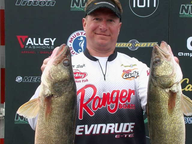 20AB9B7D-374B-4D71-9D2F-E5B80FD63A6D