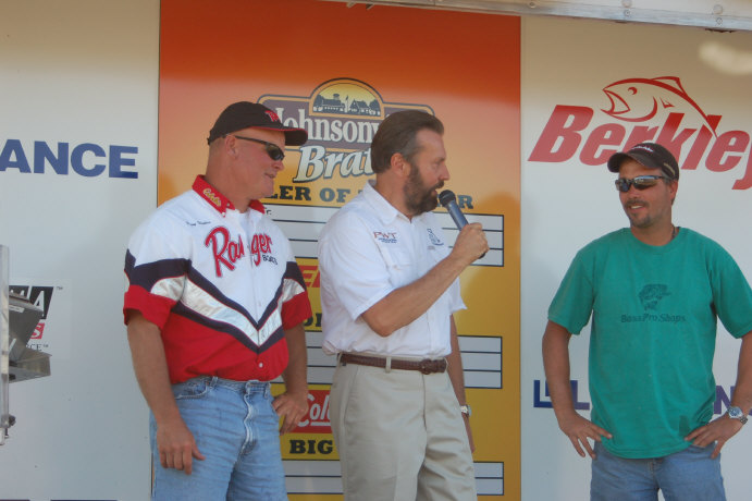 20B442D0-B698-49E7-8F05-9F3FA1325A66