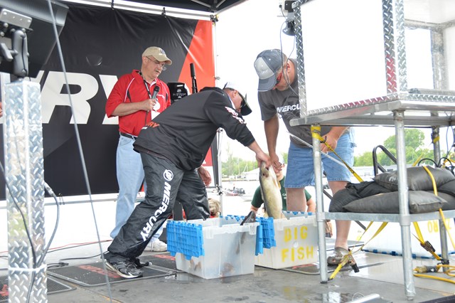 20B797E6-708A-4845-8585-99C6130B89E8