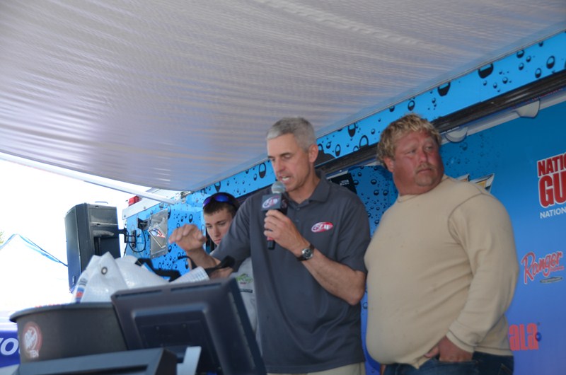 20B813CD-6759-4285-B842-E244F5F67343