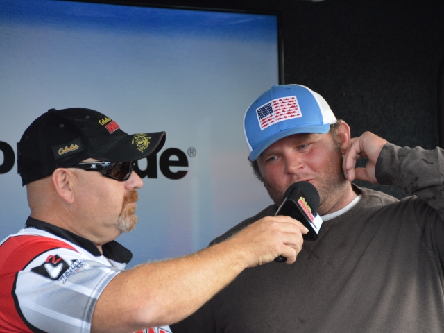 211F5A1C-A18F-492C-BAC3-C16A145D1D27