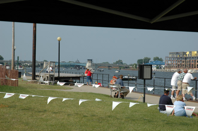 21222471-8161-4AD9-A36A-28F207AC23F7