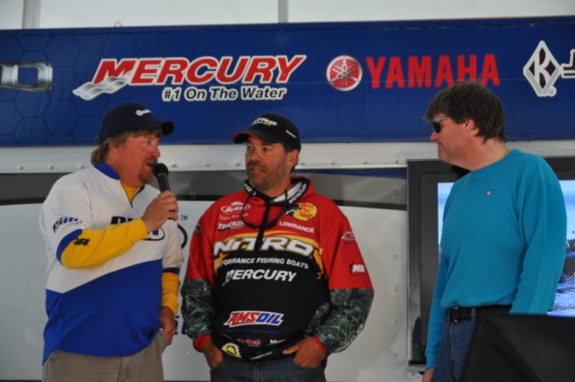 212E5D62-5D1D-47E8-AE8F-85CA26085ECA