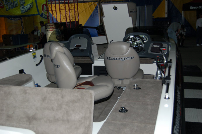 21575FB4-CA89-4D9B-A14C-8A24CA67C97E