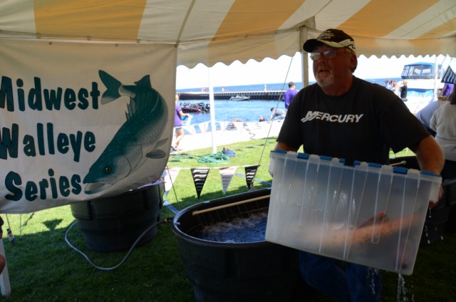 21768DAD-F1FF-4022-92FC-BA2B24BF5F30