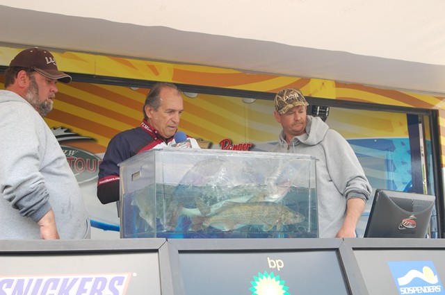 21778D66-1373-4EF4-8E02-5D85BB5C51AF