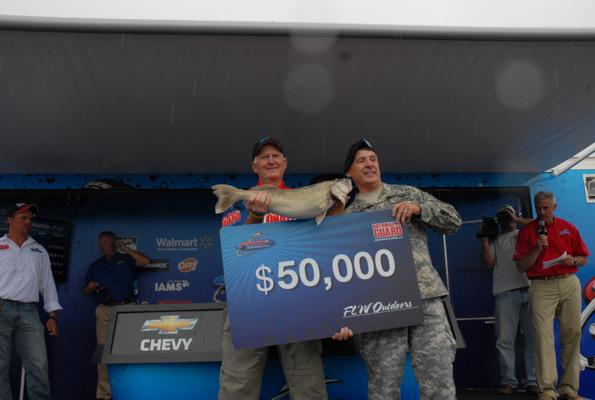 217D2A2F-ACF5-4D28-9D54-FB6944E050A8