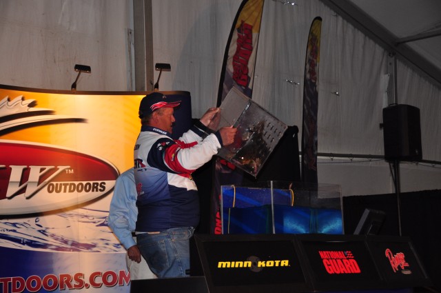 2189CBF3-027E-4A3C-AD76-D783768F4D47