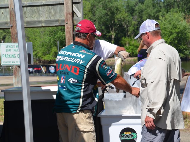 218DF230-0B5A-419A-94A1-542B021E2398