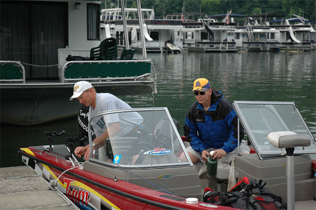 21948A93-94D4-4408-8143-7DFE62697C7F