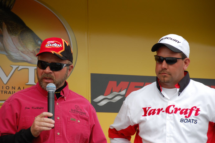 21B81220-BB44-4011-BD73-BAAD92E55FBD