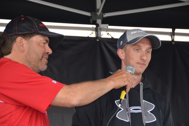 21BAC465-74B5-4976-837E-111B819DA84C