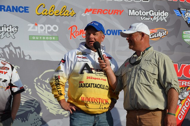 21BB4738-9FF7-4343-9431-6F0A67B622F1