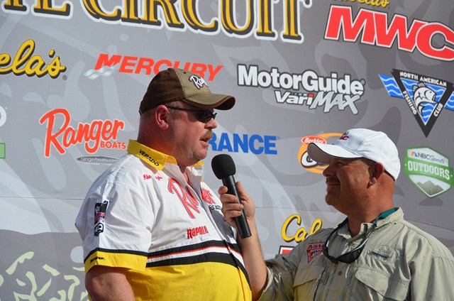 21C108CD-6AA5-4DCA-8F32-19F4626CFDEE