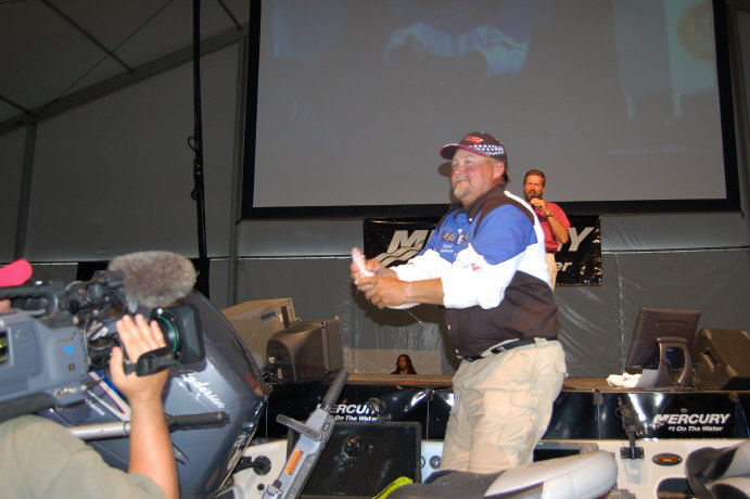 21C78E2B-2146-4A05-96A6-EE7FF452BEBB