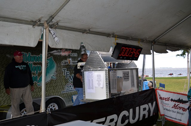 21C9B213-D08D-4A6F-81F7-CD88FD73896F