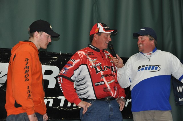 21D78D17-D91B-4B94-93F5-81AE143D0C3E