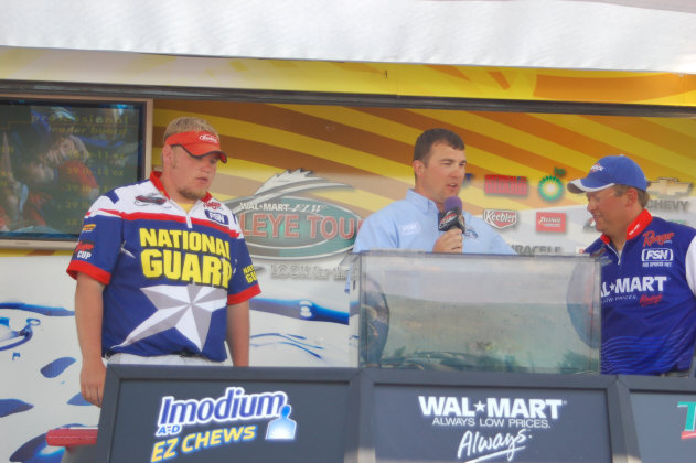 21D89BA8-79B7-40A7-B753-C70894173833