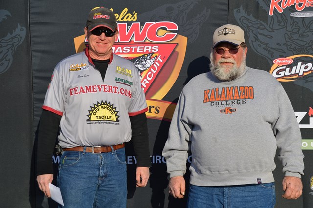 21EA956C-4CF6-4C5A-8D58-B1C4B3DB266E