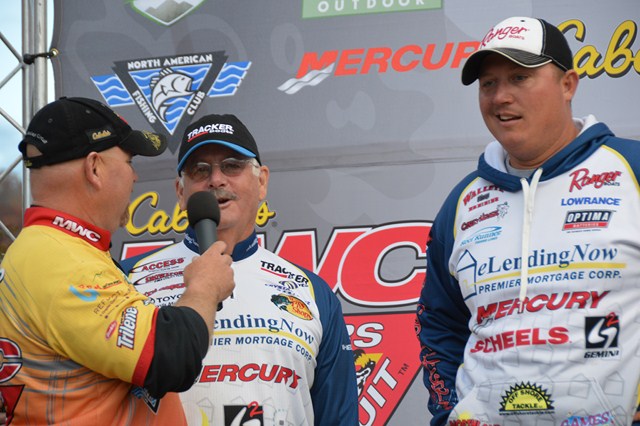 221C3729-4727-4BA8-A47F-5807583BD36C