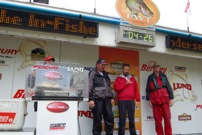 221FE94A-50F3-40BA-80DE-C78897579111